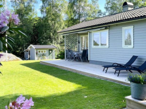 6 person holiday home in LJUNGSKILE, Ljungskile